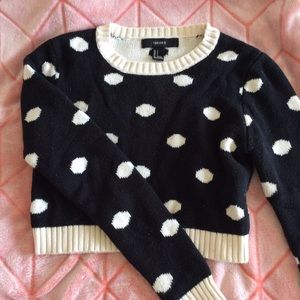 Crop top sweater